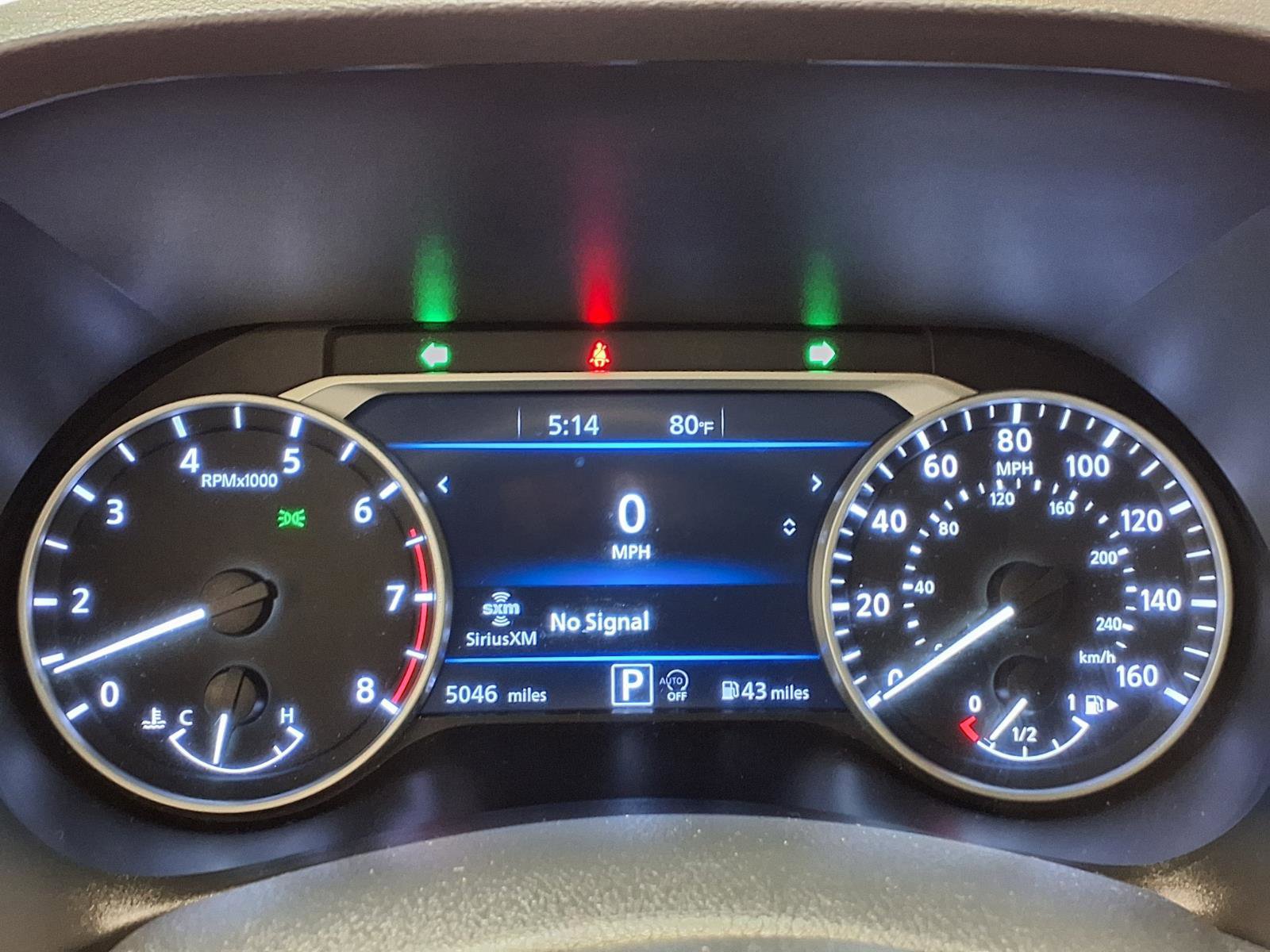 Used 2025 Nissan Sentra SR w/ Midnight Edition FWD image 21