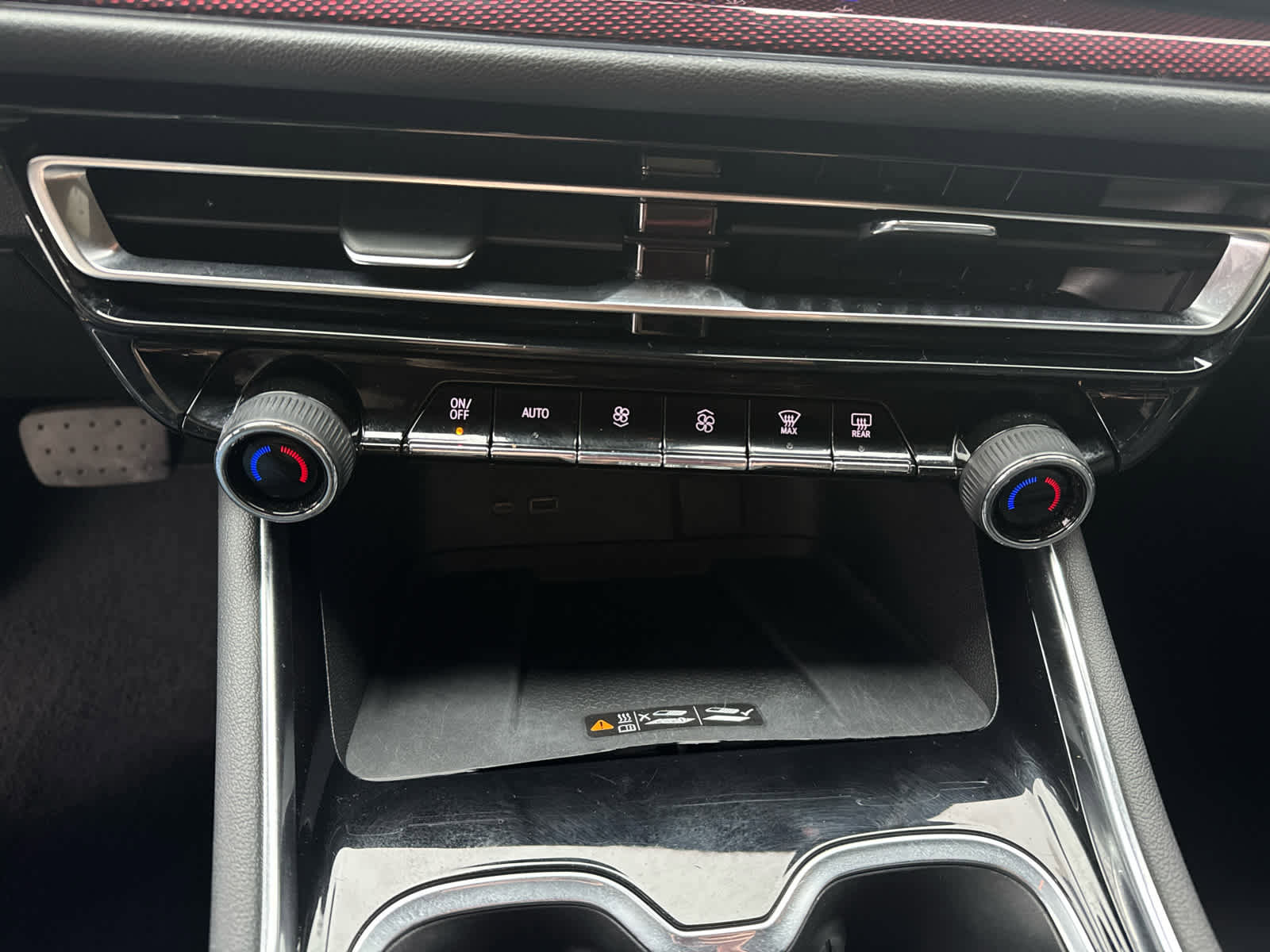 Certified 2024 Chevrolet Traverse Z71 w/ Enhanced Driving Package image 21