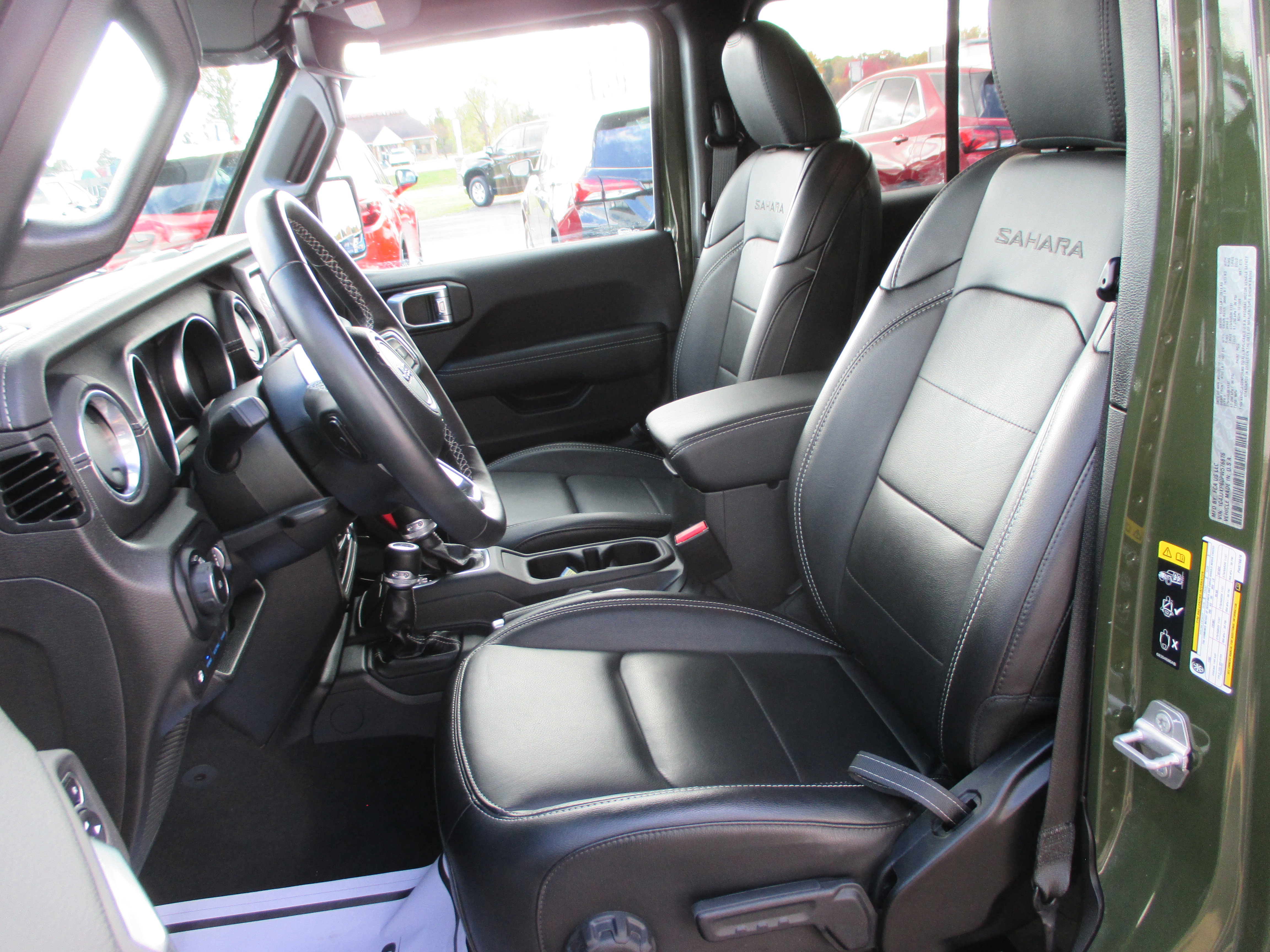 Used 2023 Jeep Wrangler Unlimited Sahara w/ Cold Weather Group image 14