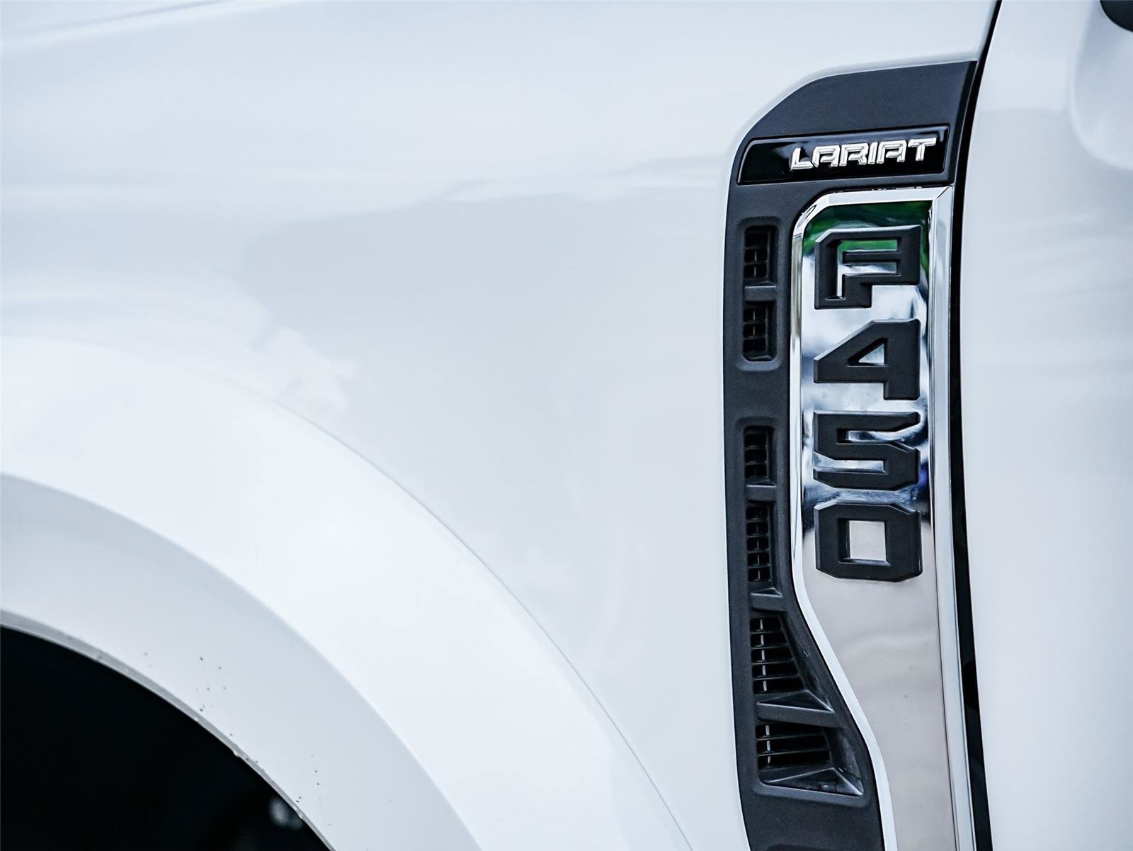 Certified 2026 Ford F450 Lariat w/ FX4 Off-Road Package AWD/4WD image 10