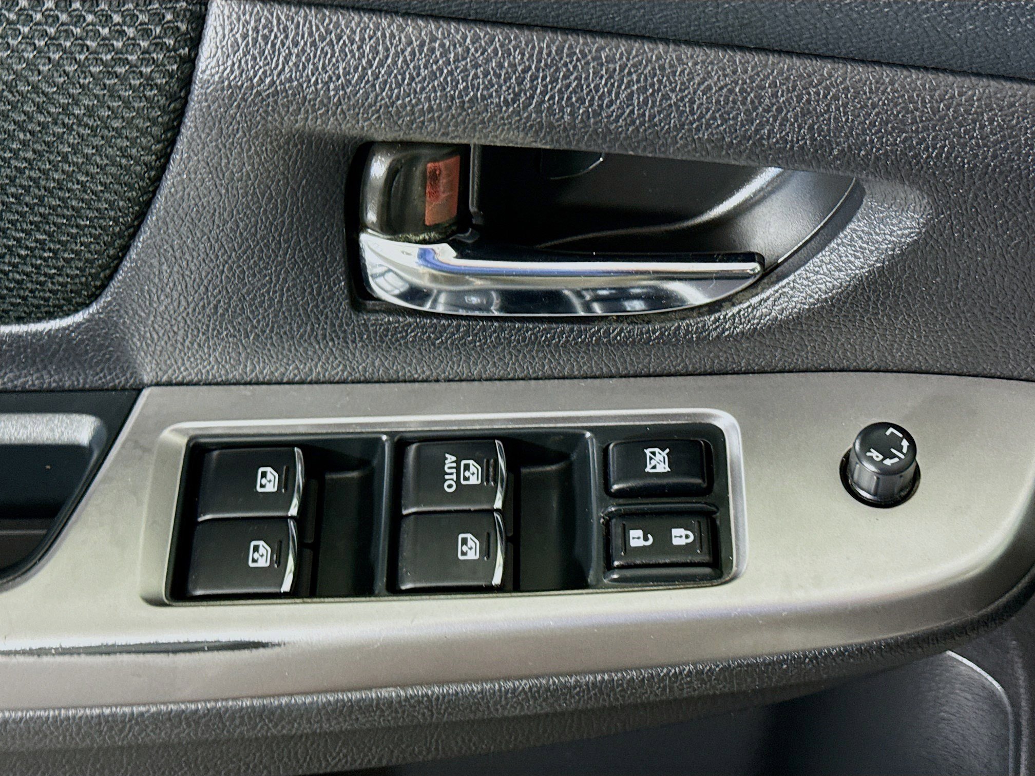 Used 2016 Subaru Crosstrek 2.0i Premium w/ Moonroof Package image 23