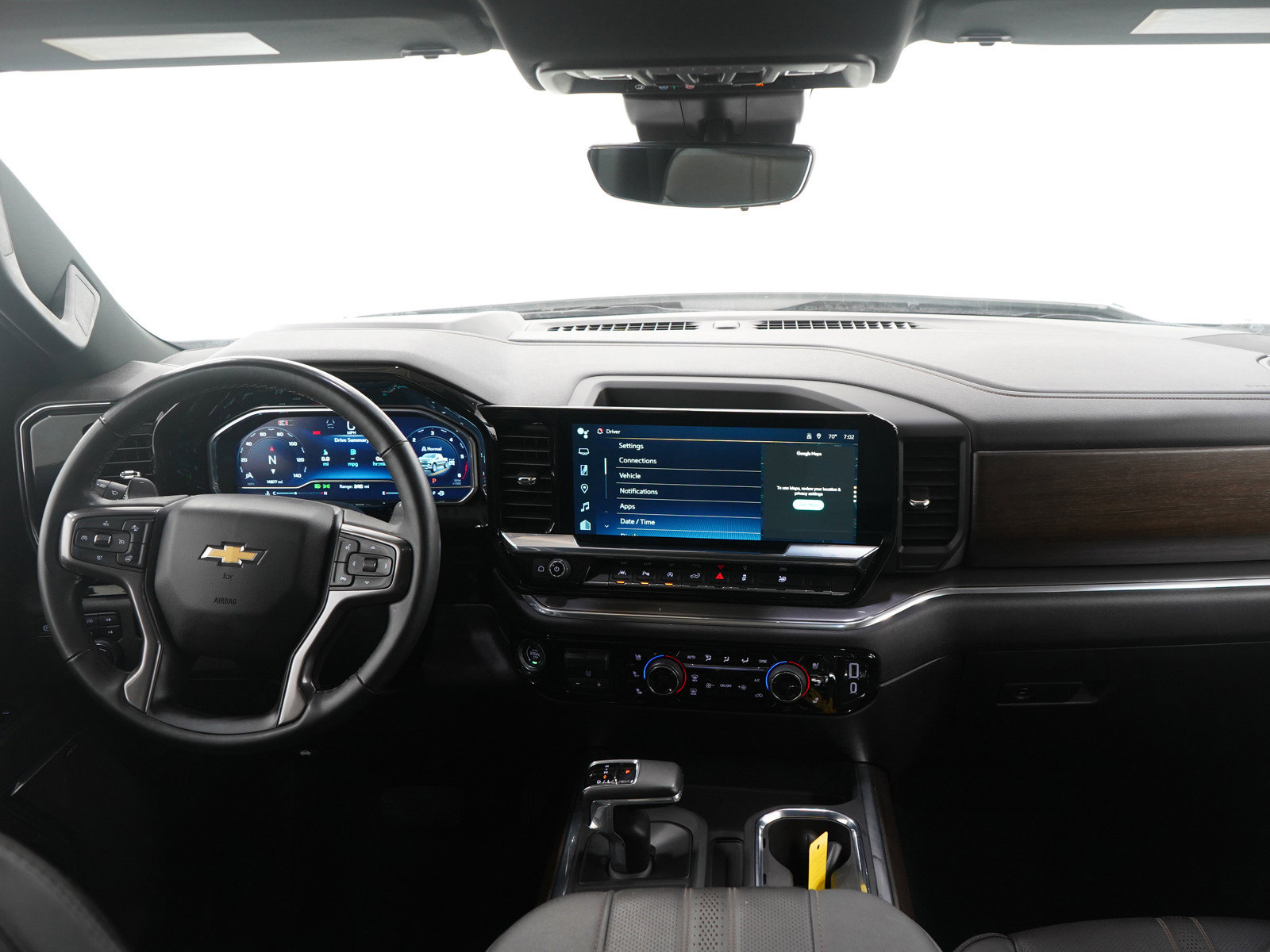 Used 2025 Chevrolet Silverado 1500 High Country image 13