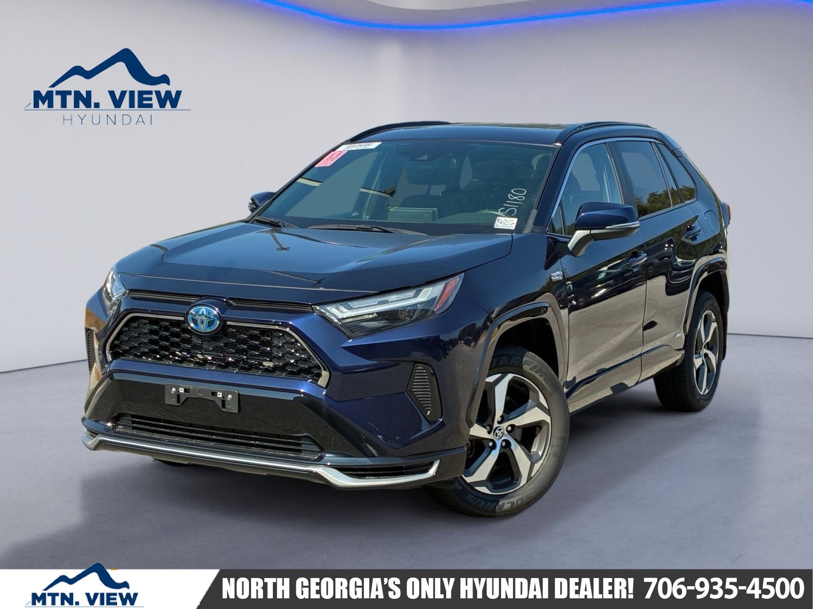 Used 2024 Toyota RAV4 SE w/ Weather & Moonroof Package