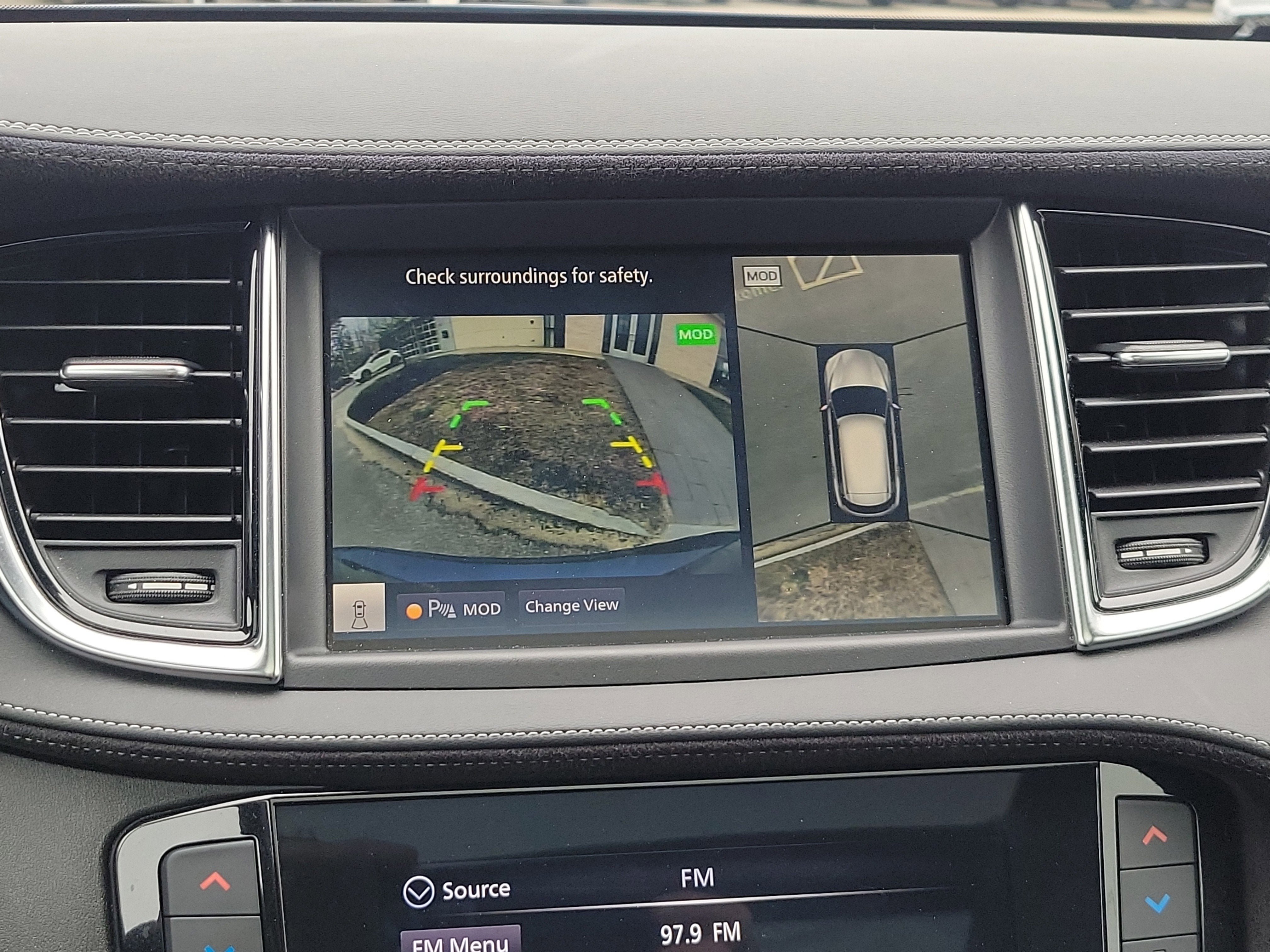 Used 2023 INFINITI QX50 Sensory AWD/4WD image 26
