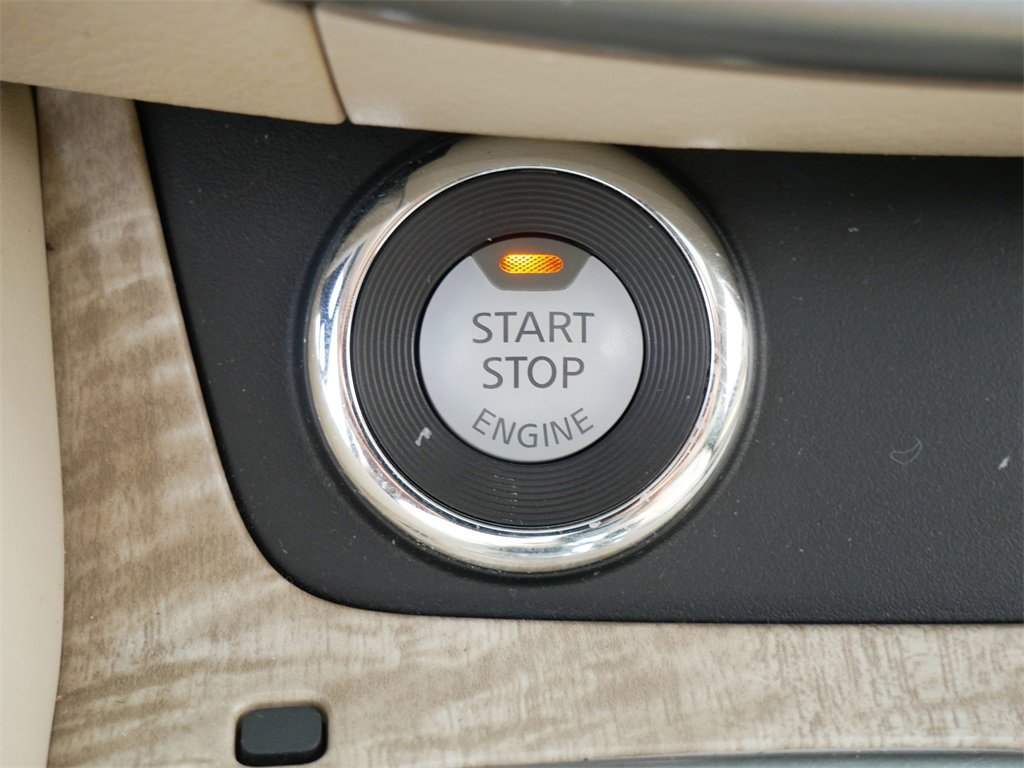 Used 2023 Nissan Murano SL w/ SL Moonroof Package image 21