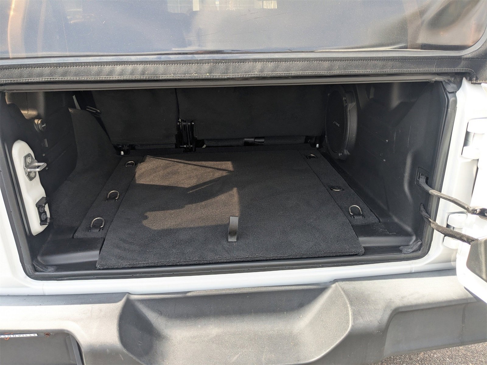 Used 2021 Jeep Wrangler Unlimited Sport image 13