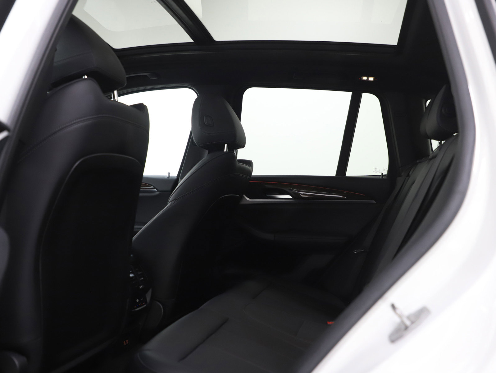 Used 2024 BMW X3 xDrive30i image 19