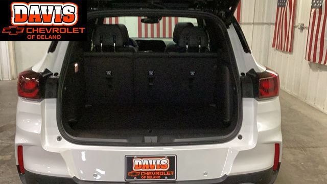 New 2026 Chevrolet TrailBlazer RS w/ Convenience Package AWD/4WD image 7