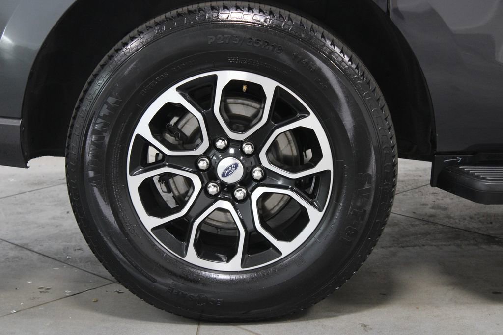 Used 2024 Ford Expedition Max XLT image 15