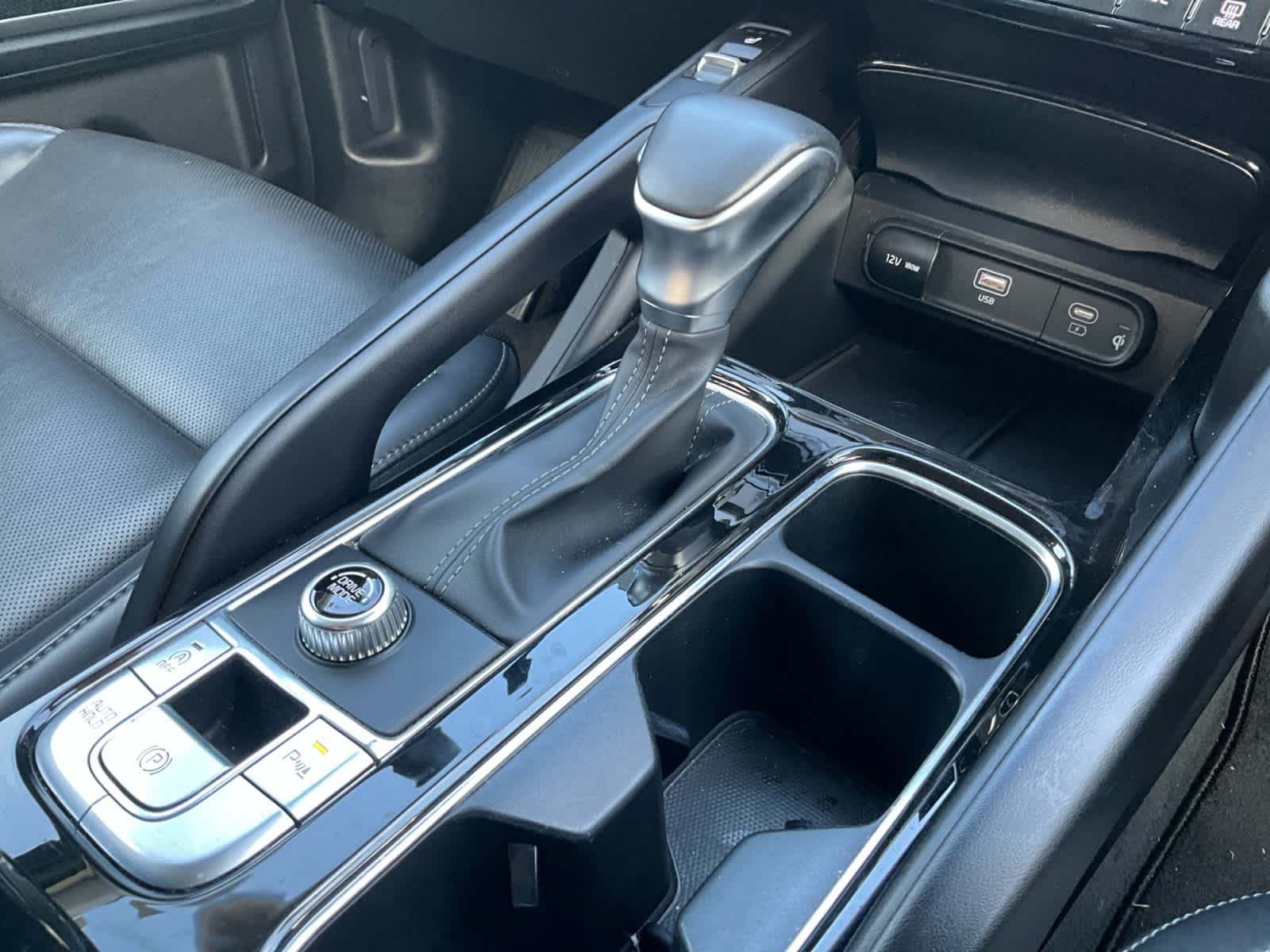 Used 2024 Kia Telluride S w/ S Sunroof Package FWD image 14