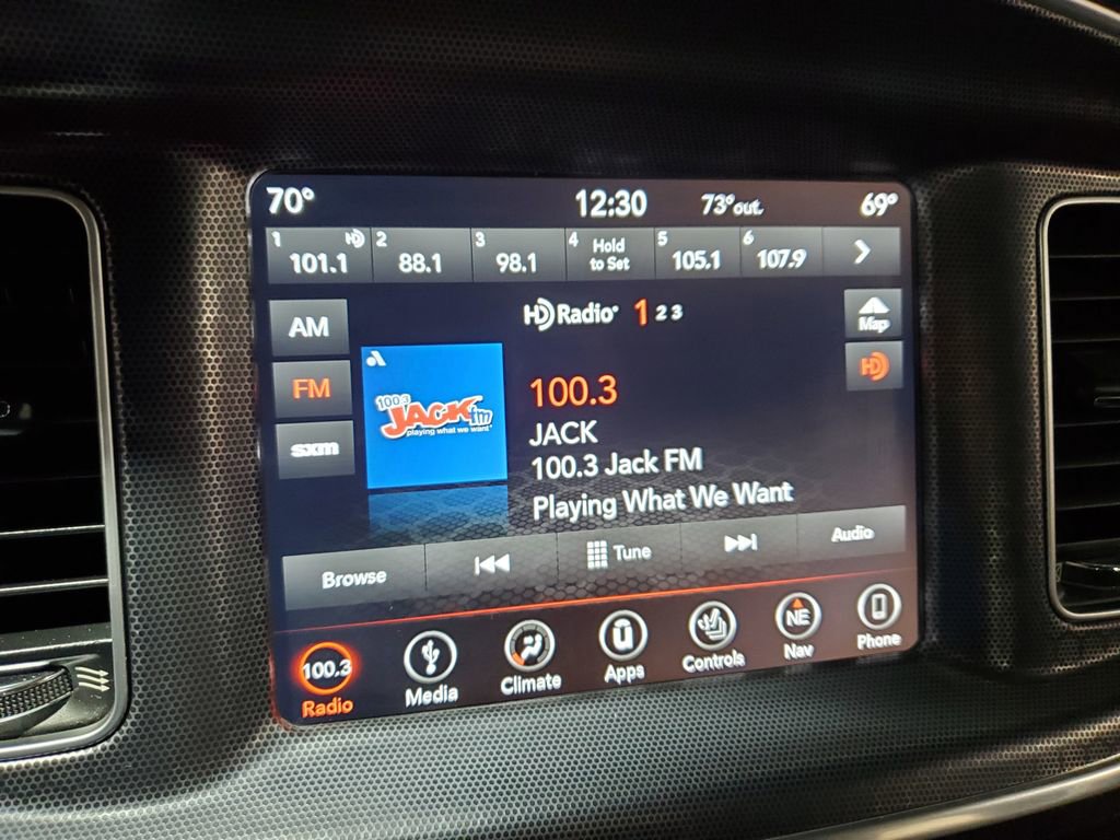 Used 2018 Dodge Charger R/T w/ Navigation & Travel Group image 30