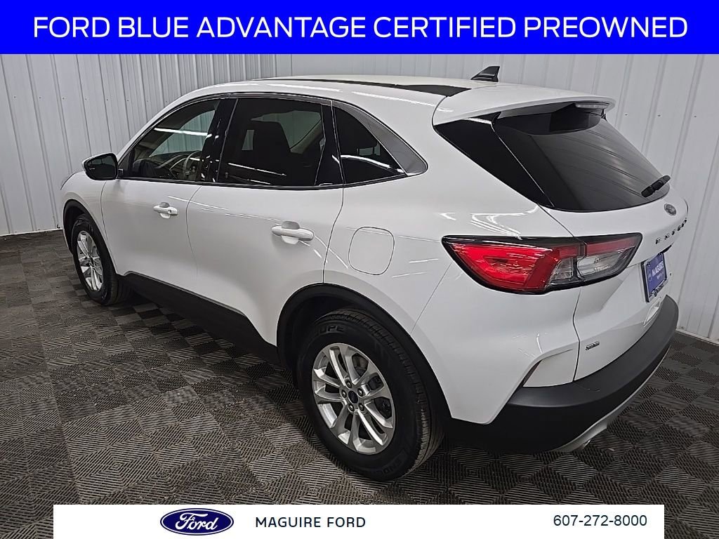 Certified 2020 Ford Escape SE FWD image 12