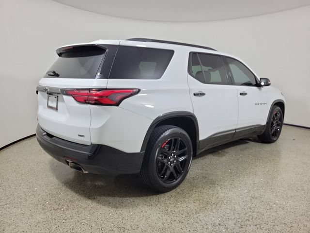 Used 2022 Chevrolet Traverse Premier w/ Redline Edition AWD/4WD image 5