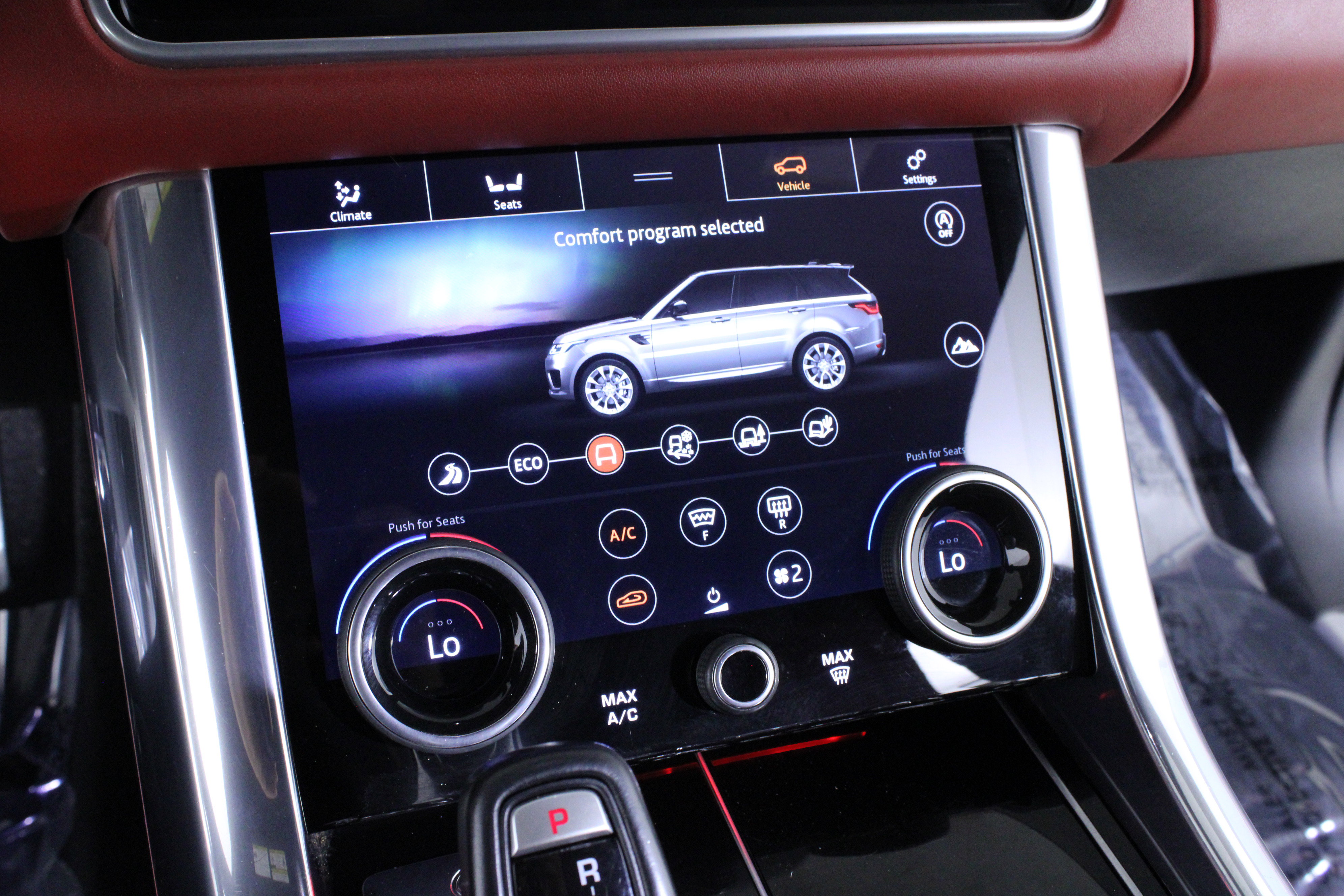 Used 2018 Land Rover Range Rover Sport HSE Dynamic image 28