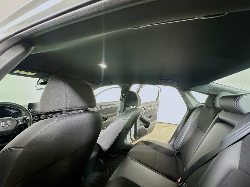 Used 2025 Honda Civic Sport image 13