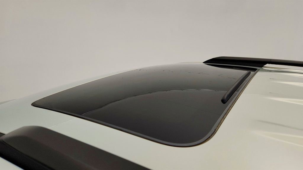 Used 2025 Kia Carnival SX Prestige image 10