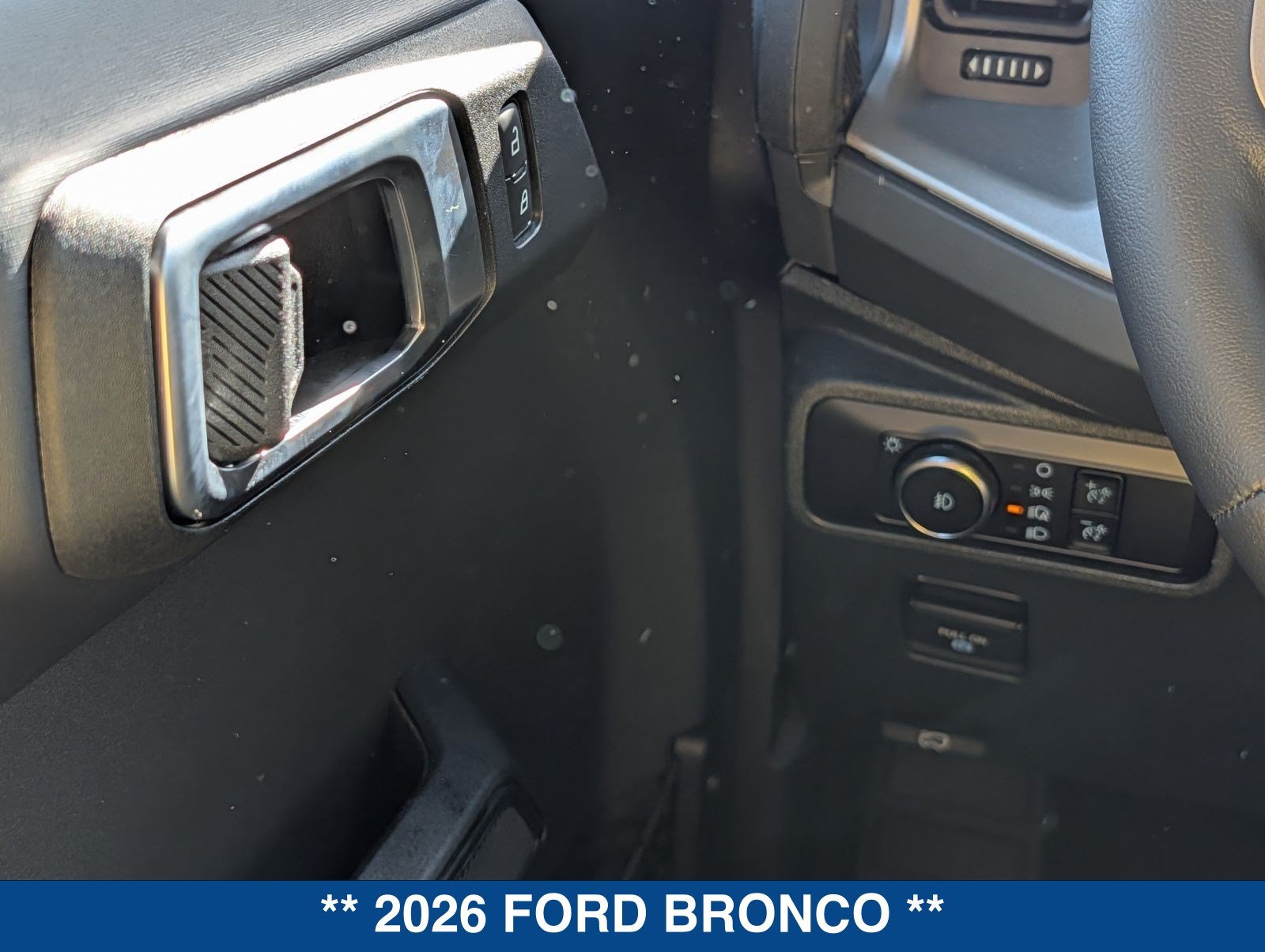 New 2026 Ford Bronco Outer Banks AWD/4WD image 40