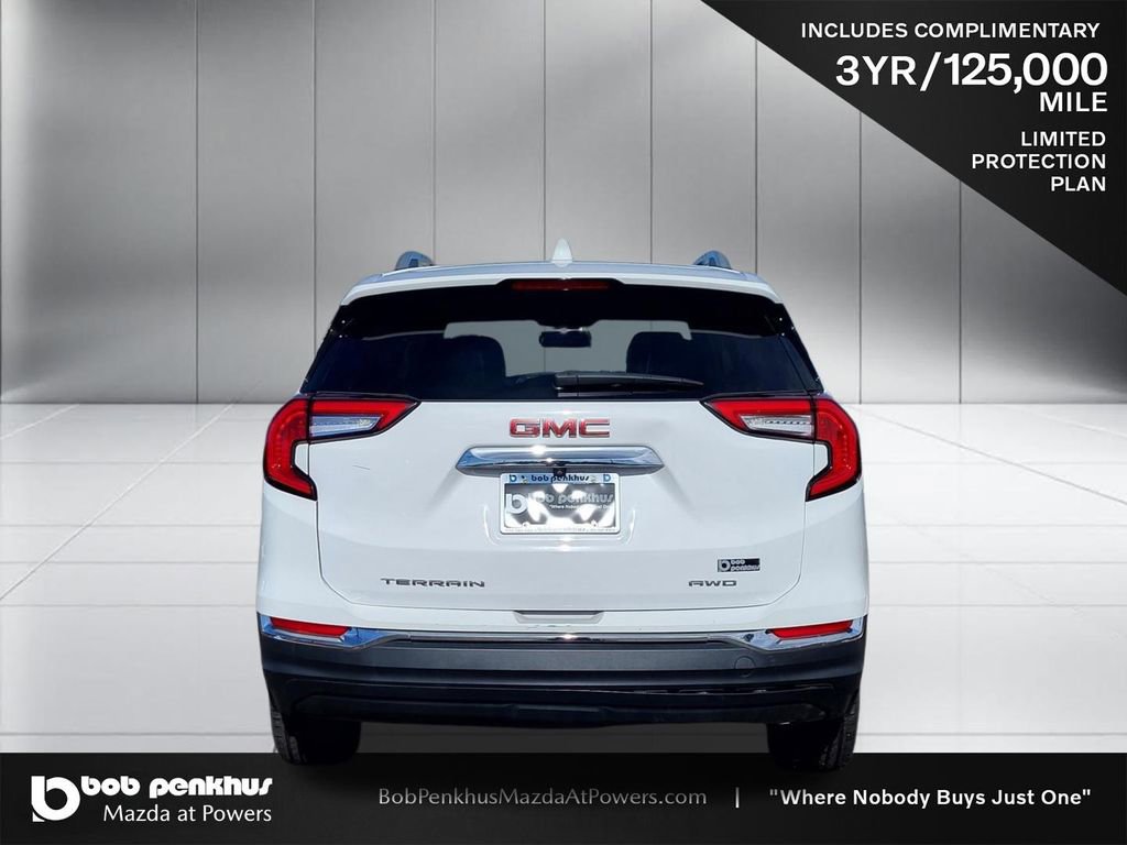 Used 2024 GMC Terrain SLT image 26
