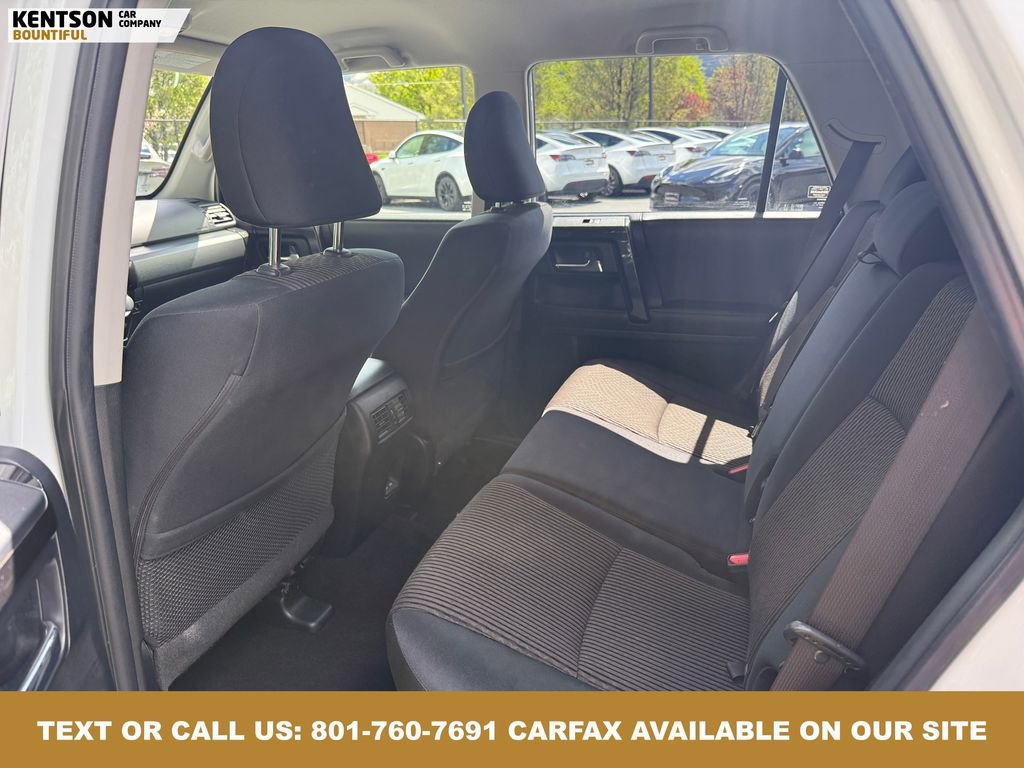 Used 2024 Toyota 4Runner TRD Off-Road image 33