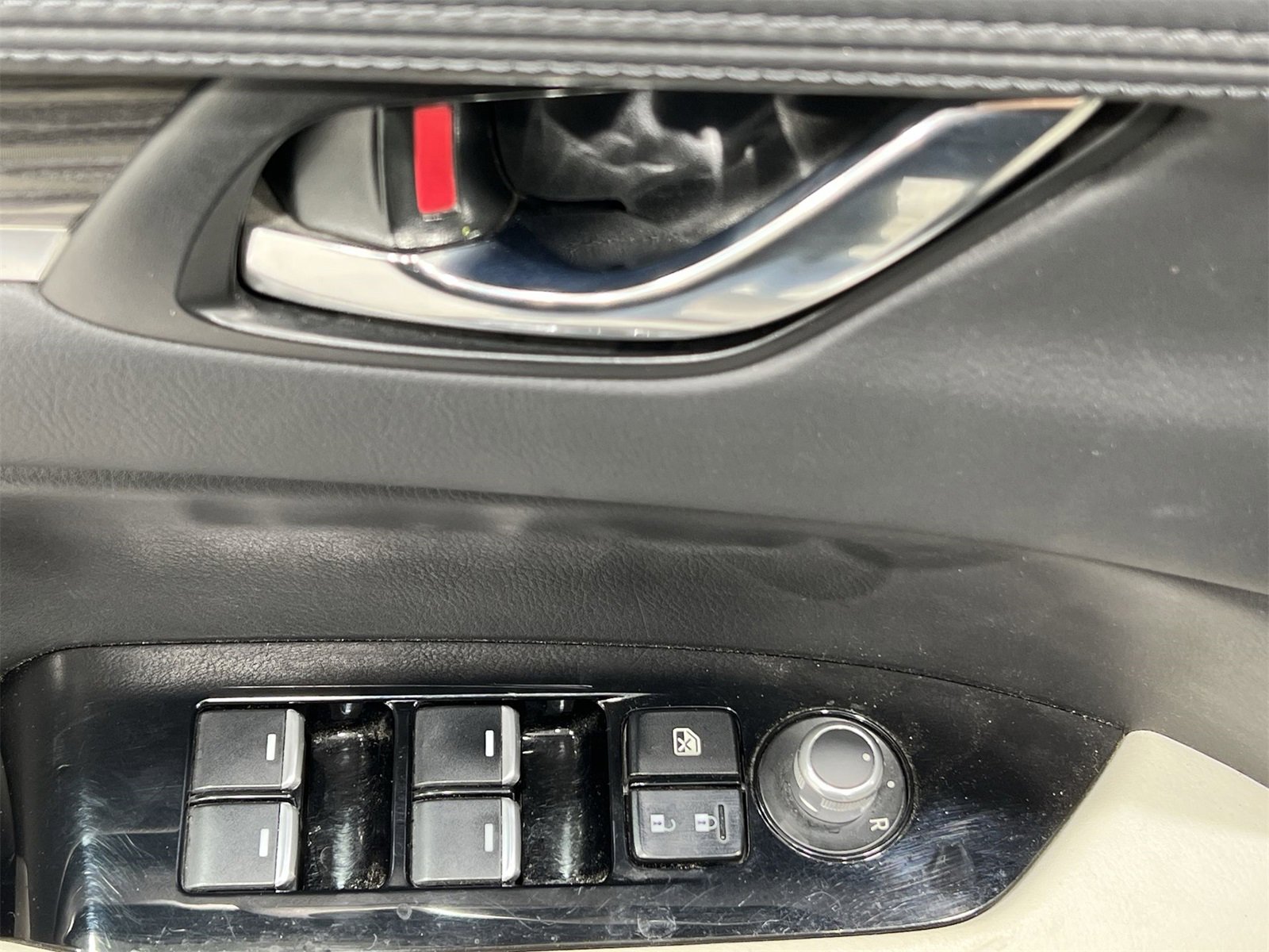 Used 2018 MAZDA CX-5 Grand Touring w/ Premium Package image 13