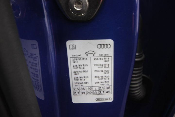 Used 2021 Volkswagen ID.4 Pro S image 19