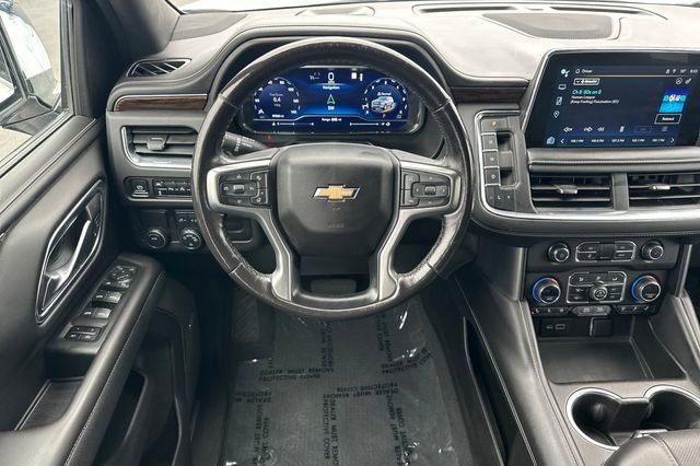 Used 2023 Chevrolet Suburban Premier RWD image 16
