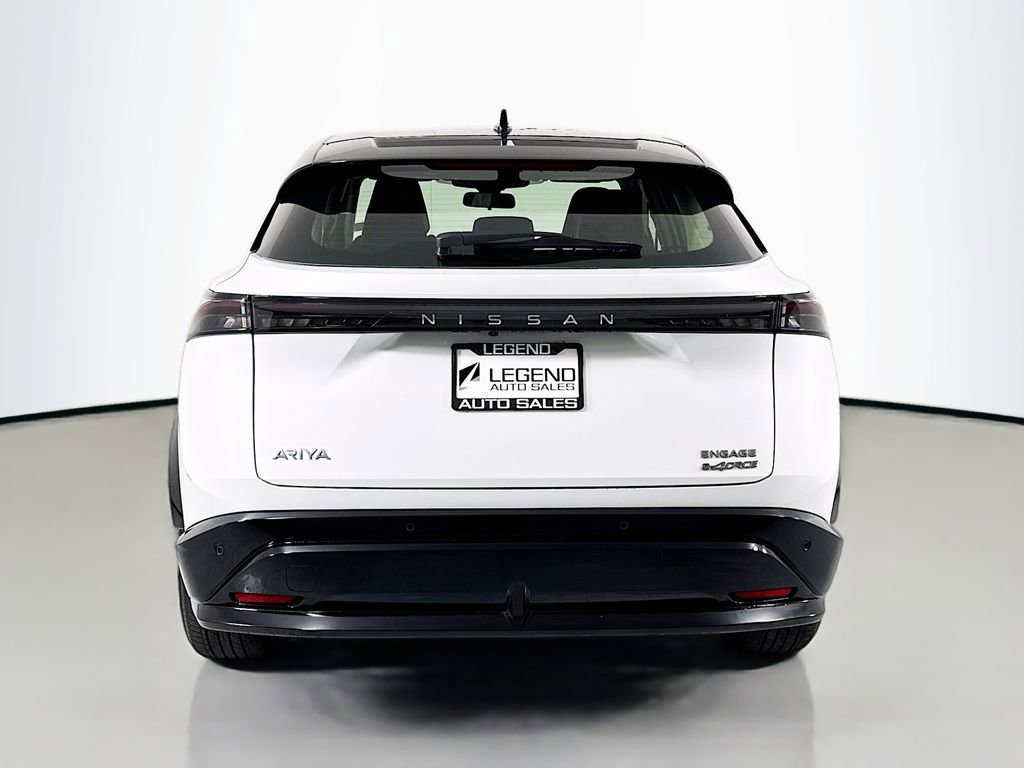 Used 2024 Nissan Ariya AWD image 7