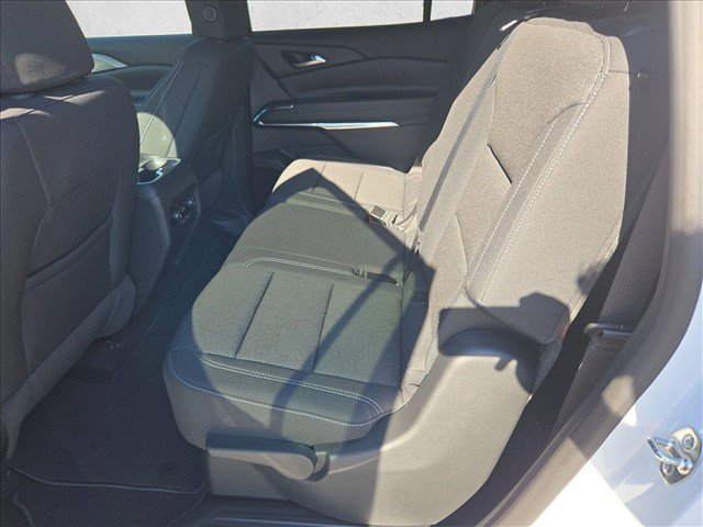 New 2027 Chevrolet Traverse LT FWD image 11