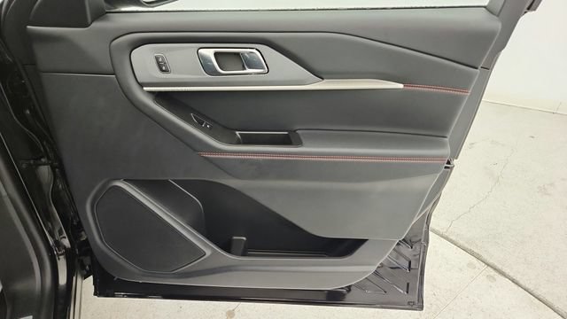 Certified 2026 Ford Explorer ST-Line AWD/4WD image 30