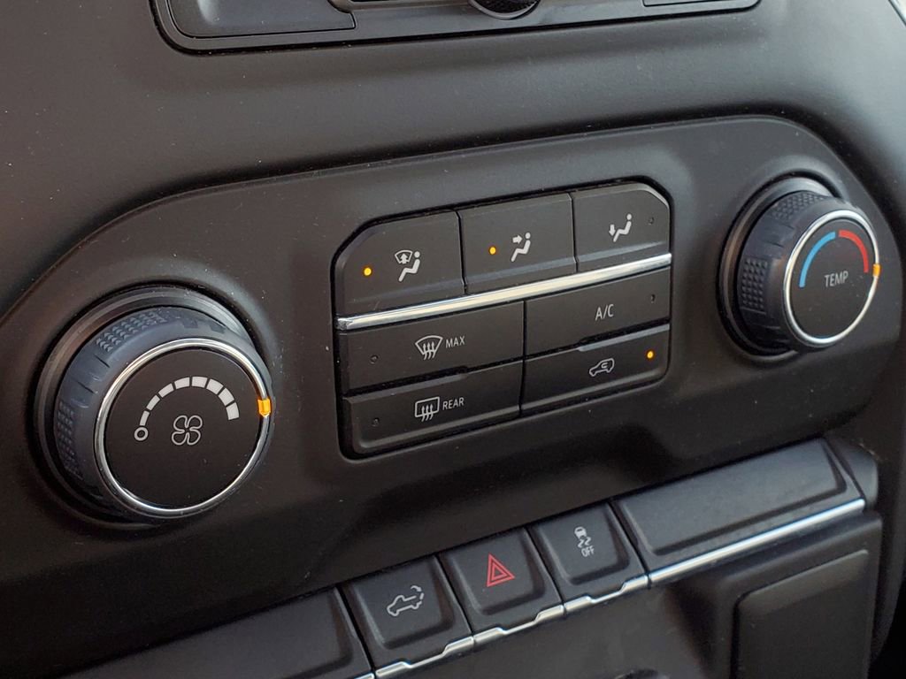 Used 2019 Chevrolet Silverado 1500 Custom w/ Custom Value Package image 21