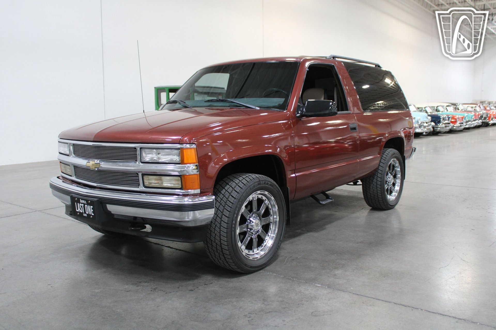 Used 1998 Chevrolet Tahoe 4WD 2-Door w/ Preferred Equipment Group 2 image 16