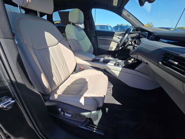 Used 2024 Audi Q8 e-tron Prestige w/ Prestige Package AWD/4WD image 10