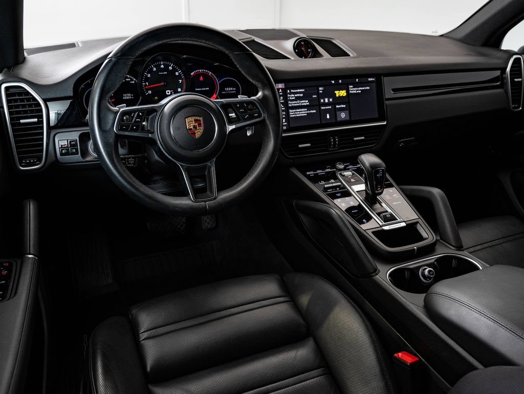 Certified 2020 Porsche Cayenne AWD/4WD image 4