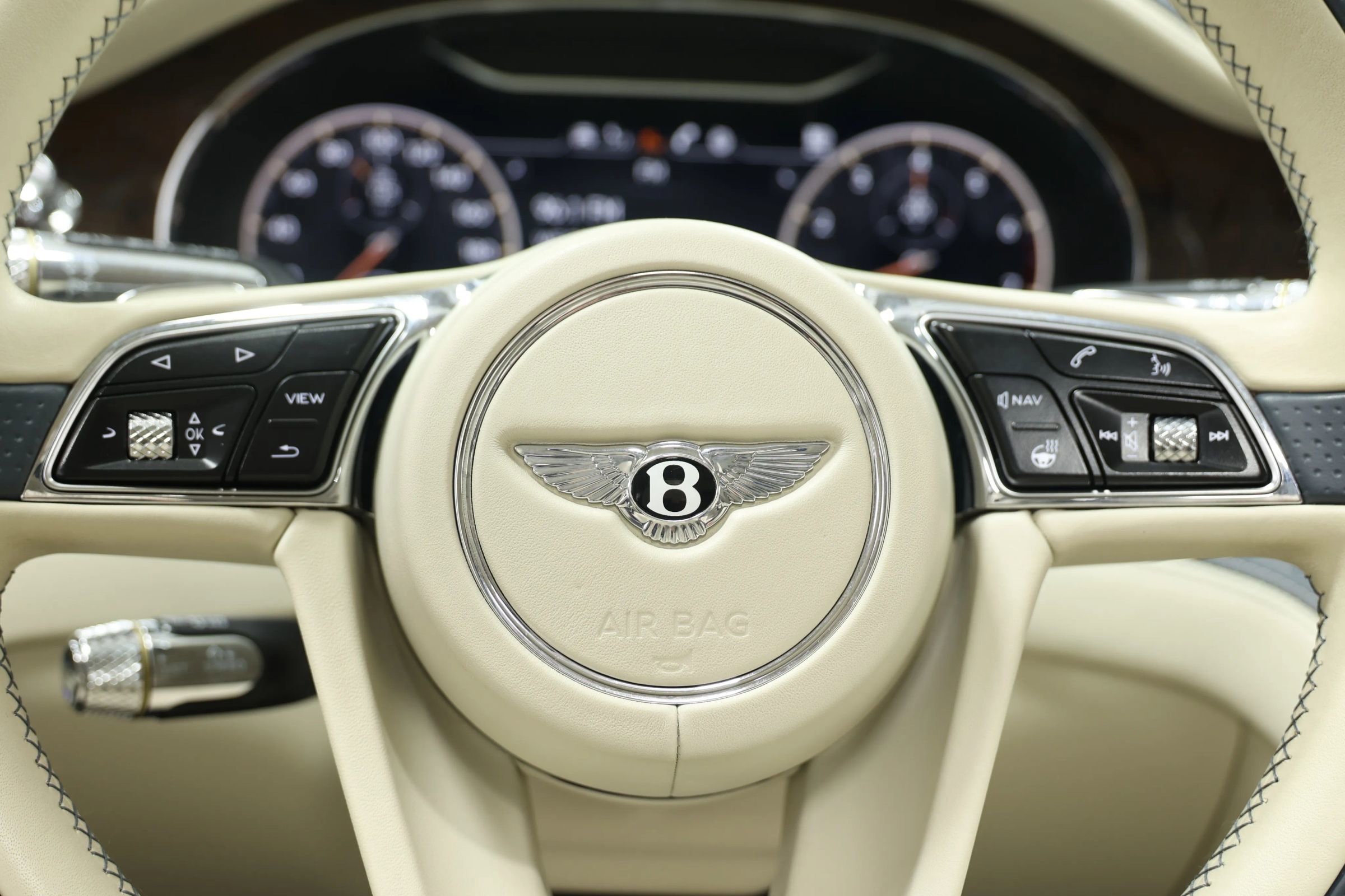 Used 2020 Bentley Flying Spur W12 w/ First Edition Specification image 31