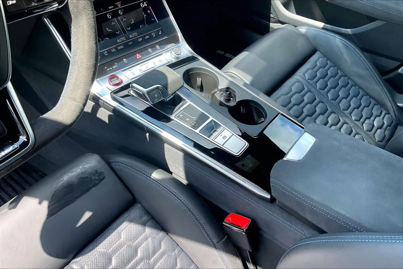 Used 2025 Audi RS 6 performance AWD/4WD image 15