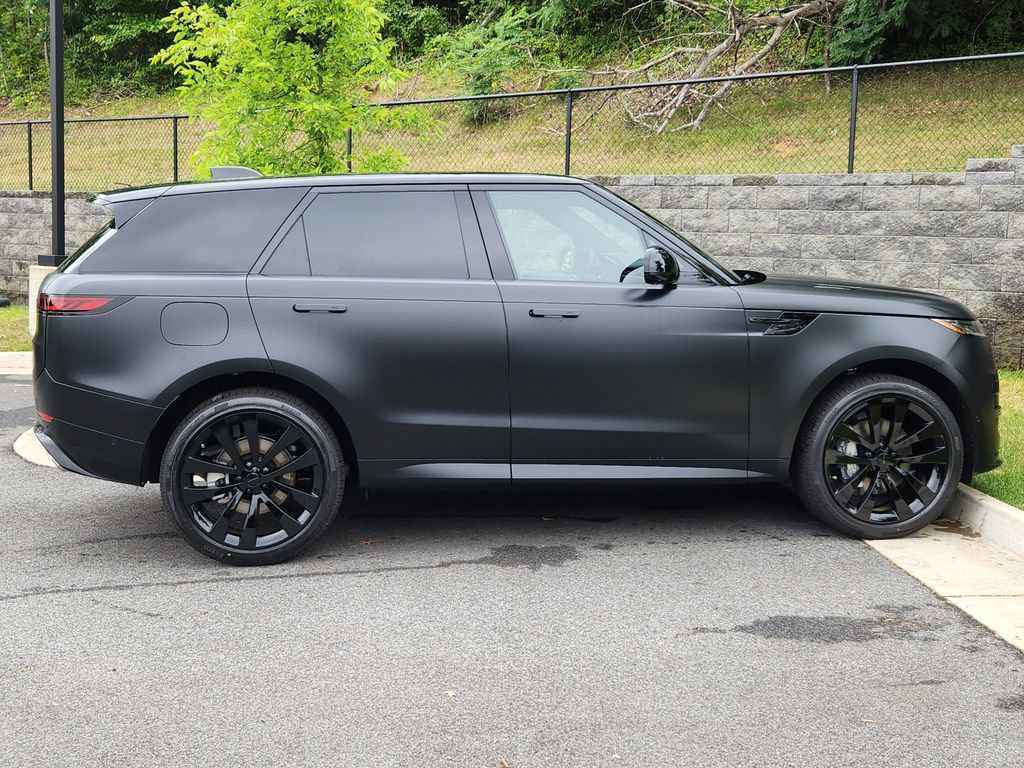 New 2026 Land Rover Range Rover Sport Dynamic SE AWD/4WD image 11
