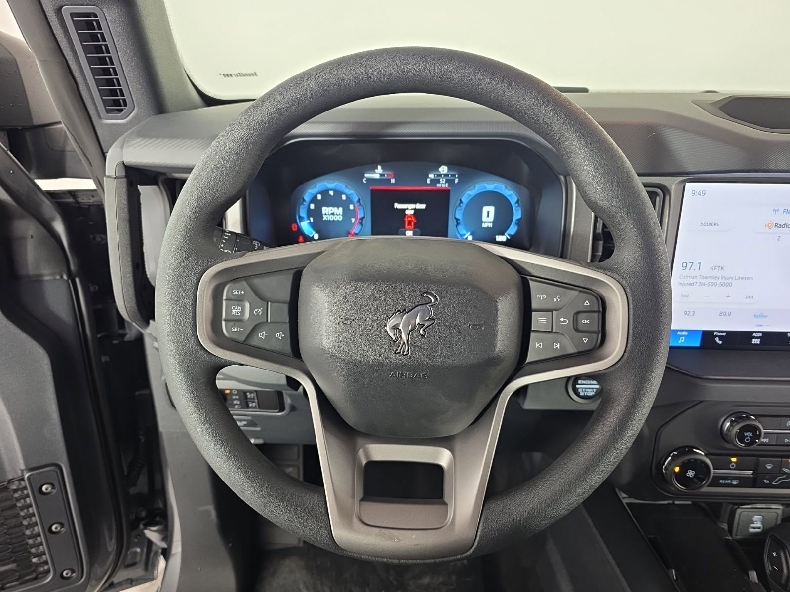 New 2025 Ford Bronco 4-Door image 12