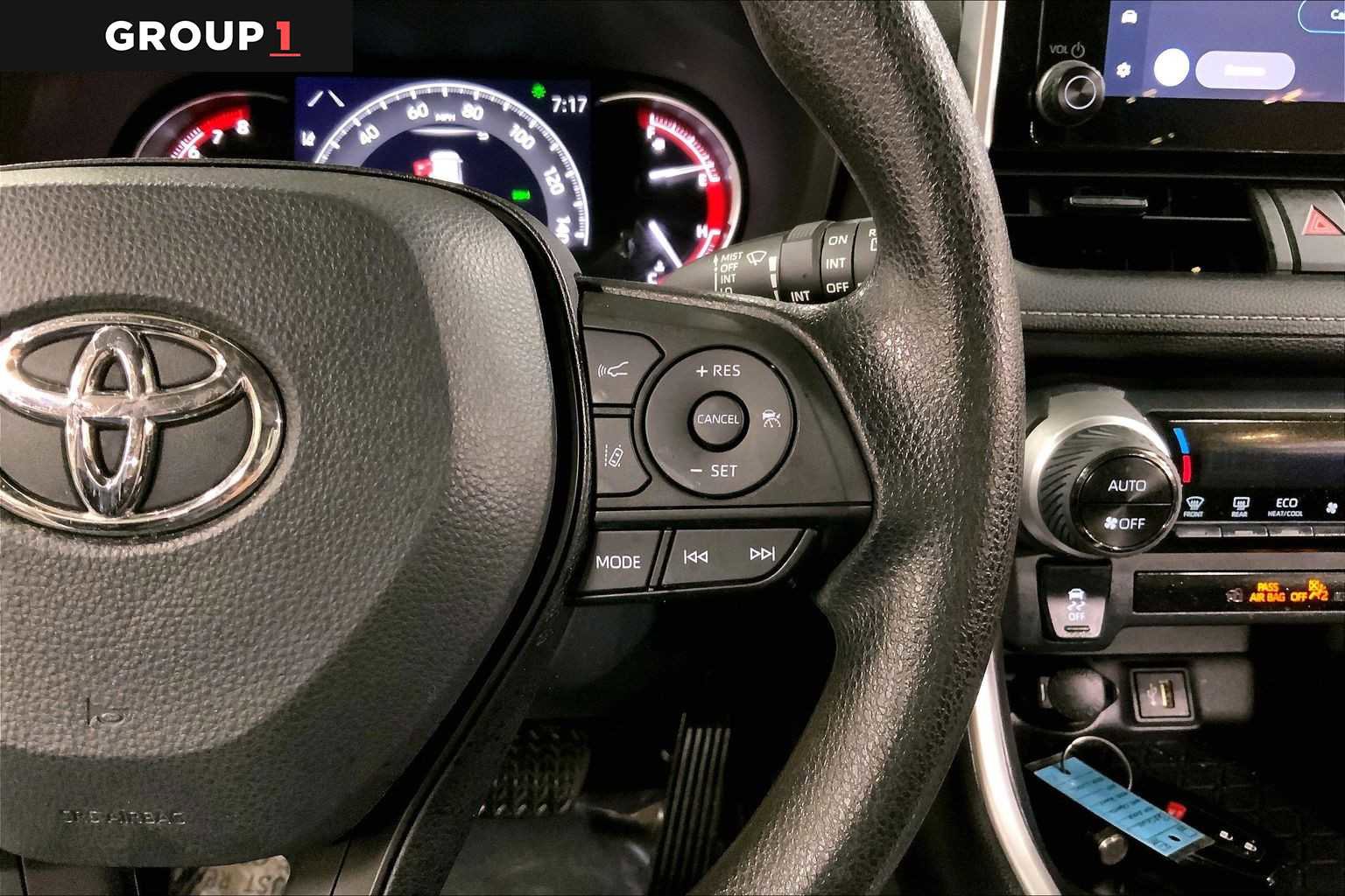 Used 2023 Toyota RAV4 XLE image 24