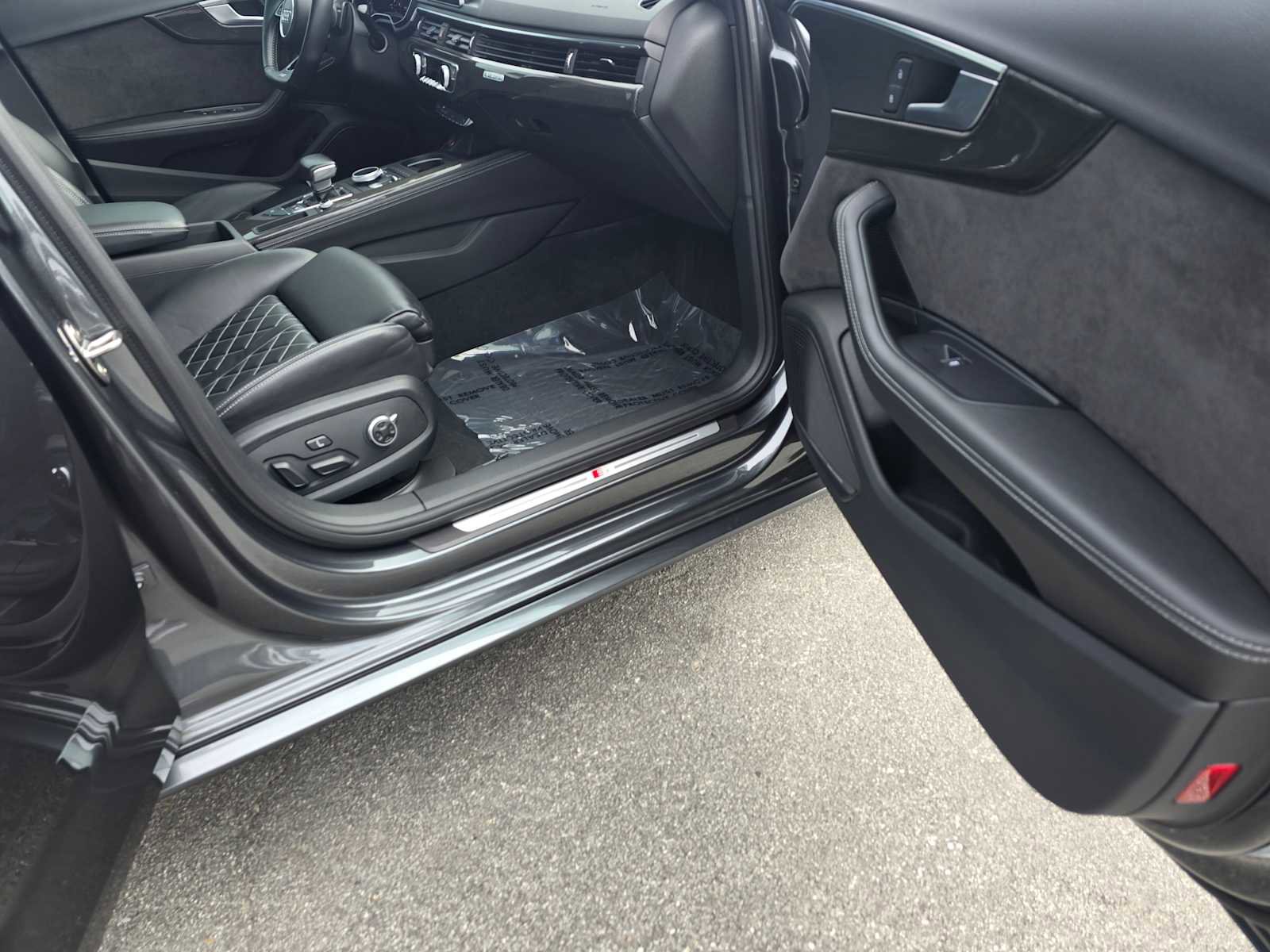 Used 2018 Audi S4 Prestige w/ Prestige Package image 10