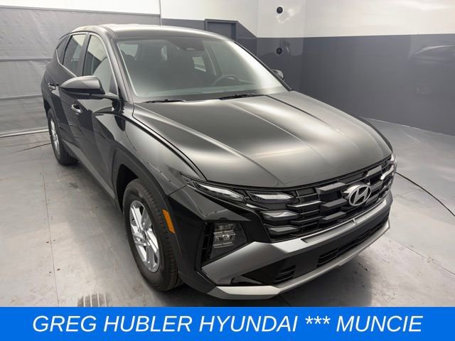 New 2025 Hyundai Tucson SE