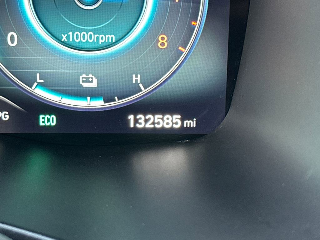 Used 2022 Hyundai Santa Fe SEL Convenience image 11