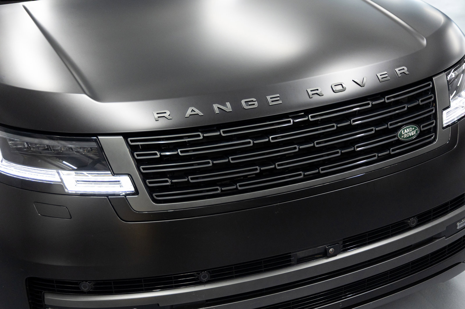 Used 2023 Land Rover Range Rover Autobiography image 8