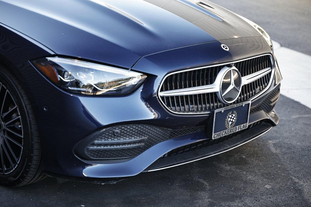 Used 2023 Mercedes-Benz C 300 4MATIC Sedan w/ Exclusive Trim Package image 13