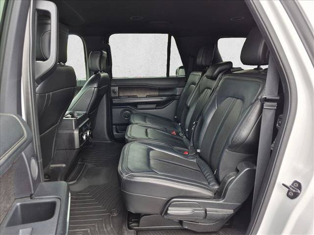Used 2018 Ford Expedition Max Limited RWD image 17