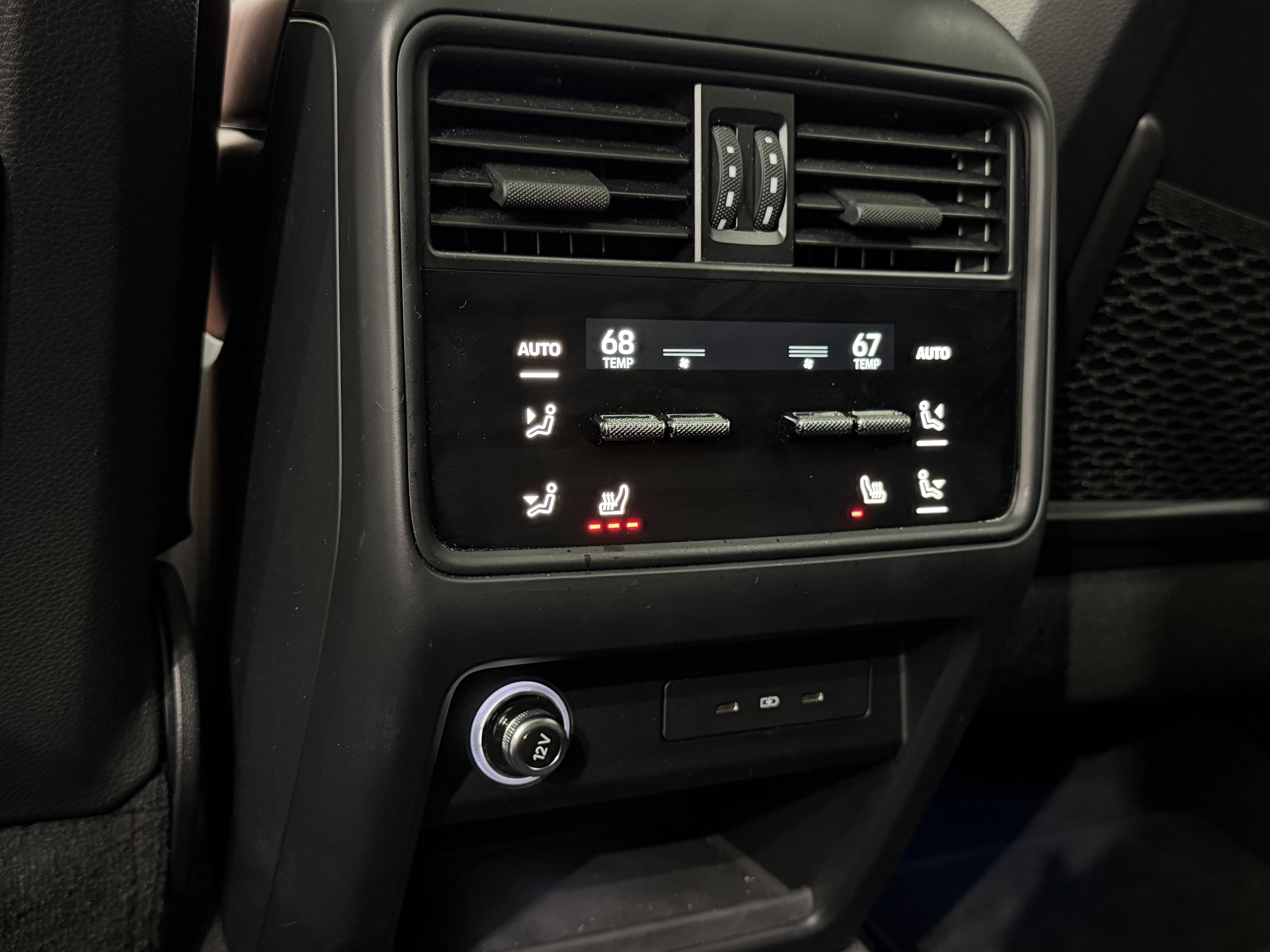 Certified 2024 Porsche Cayenne S image 21