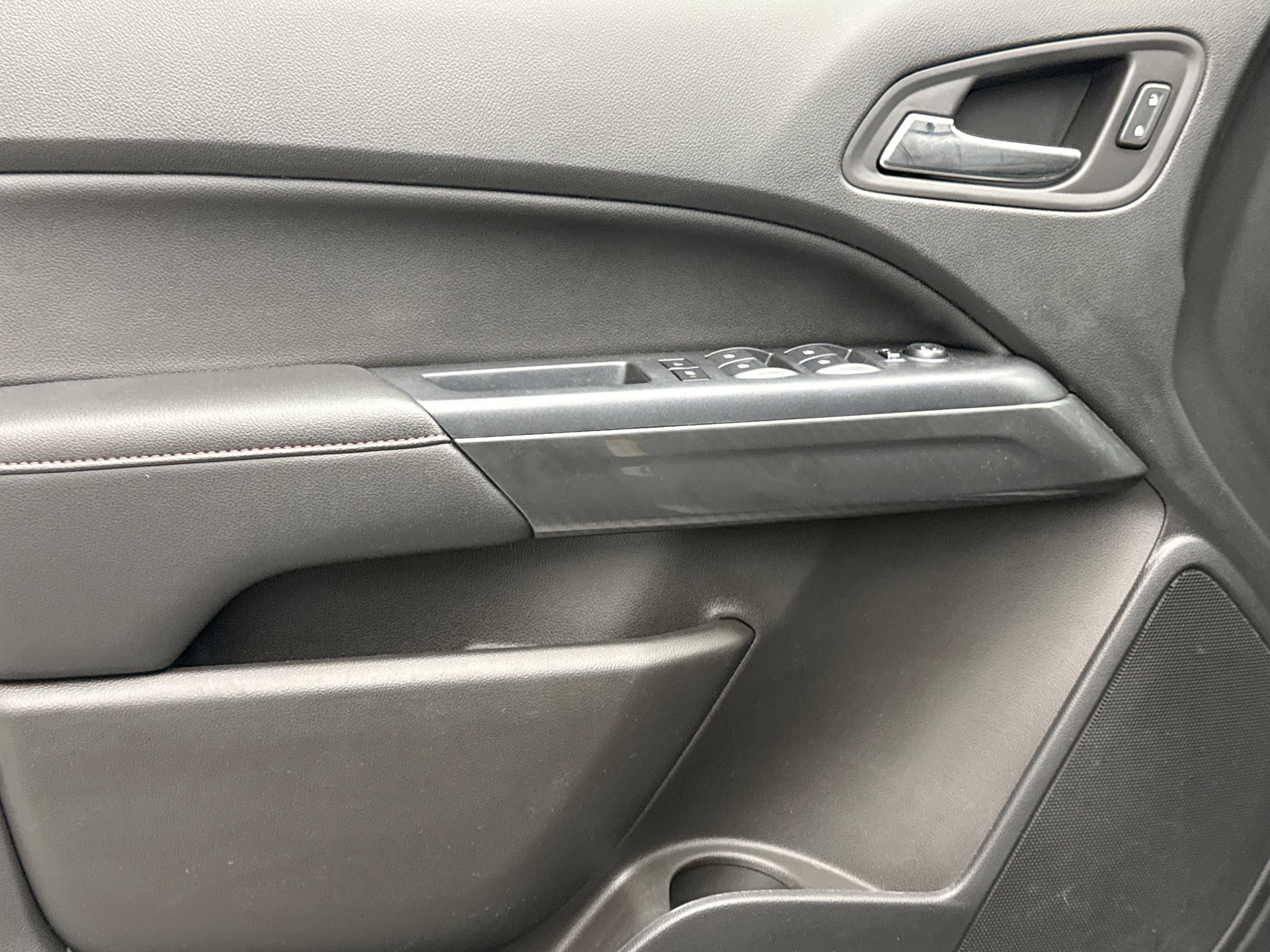 Used 2019 GMC Canyon All Terrain w/ Trailering Package AWD/4WD image 9