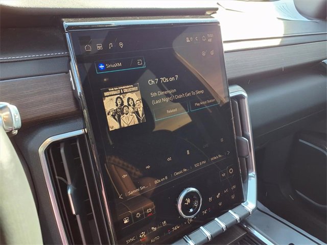 Used 2024 GMC Acadia Denali w/ Super Cruise Package image 58