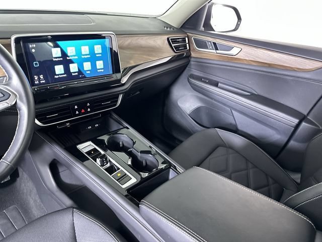 Used 2025 Volkswagen Atlas SE FWD image 36