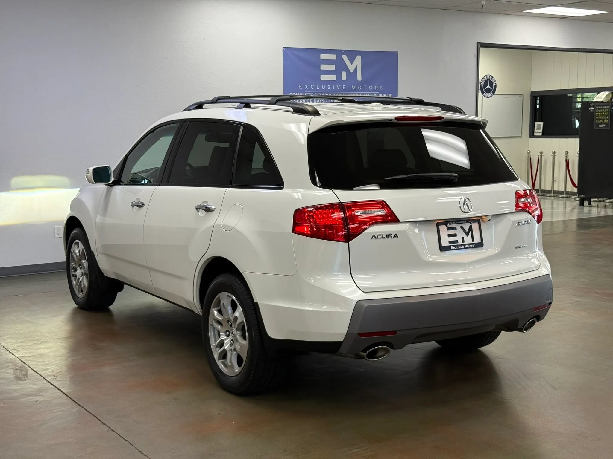 Used 2009 Acura MDX w/ Technology Package AWD/4WD image 5
