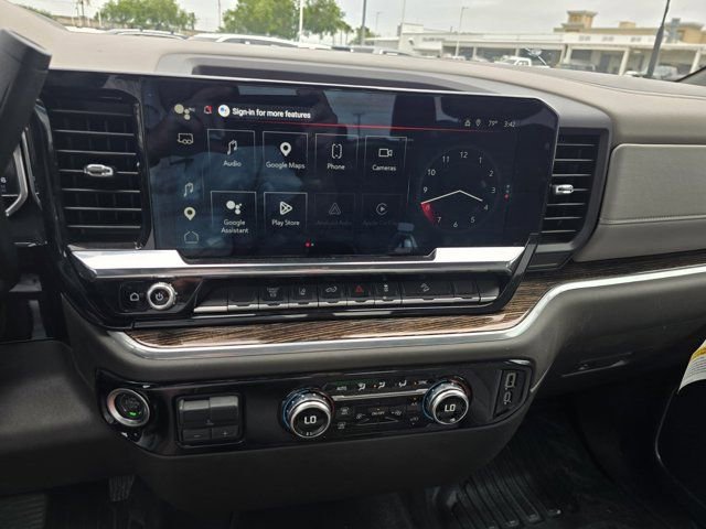 Used 2025 GMC Sierra 3500 SLE w/ SLE Convenience Package AWD/4WD image 16